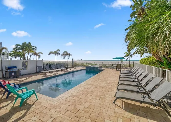 Four Shores Unit 3 Gulf Direct Gulf With Pool And Ferienhaus Clearwater Beach