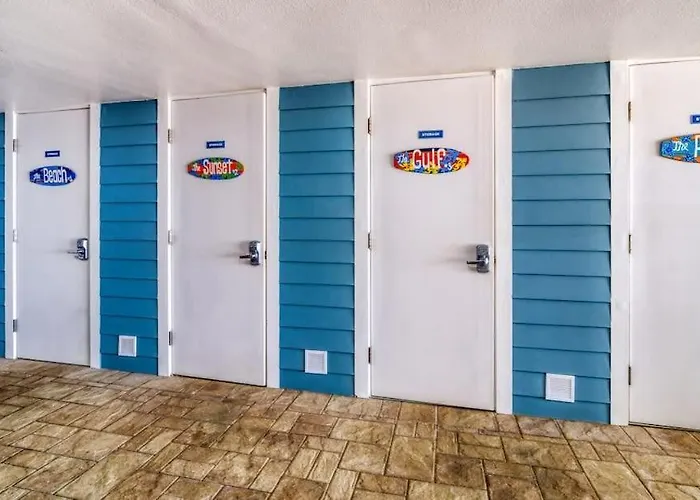 Four Shores Unit 3 Gulf Direct Gulf With Pool And