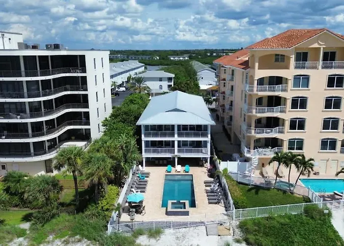 Four Shores Unit 3 Gulf Direct Gulf With Pool And